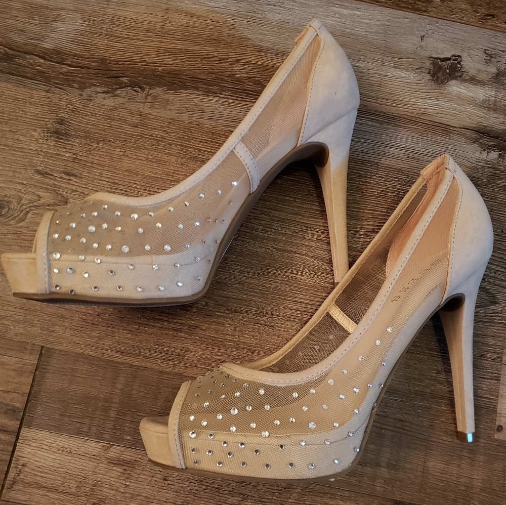 Guess Peeptoe Stilettos with Mesh And Rhinestones  Size 9.5.  FF40